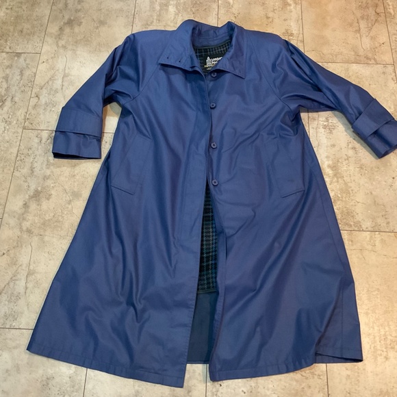VTG London Fog Trench Coat Blue Women's Sz 8 Petite Wool Plaid Removable Lining - Picture 11 of 11